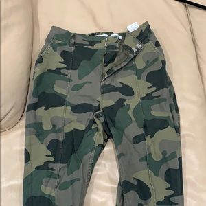 Ultra high waisted camo jeans